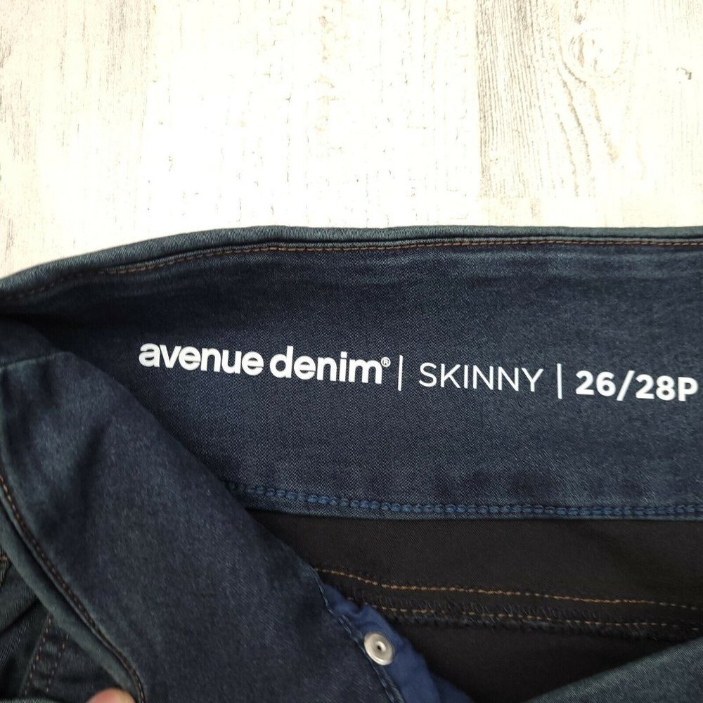 Avenue Denim Women's Skinny Pull On Luxe Sateen Size 26/28 (48x25) NWT - Picture 10 of 10